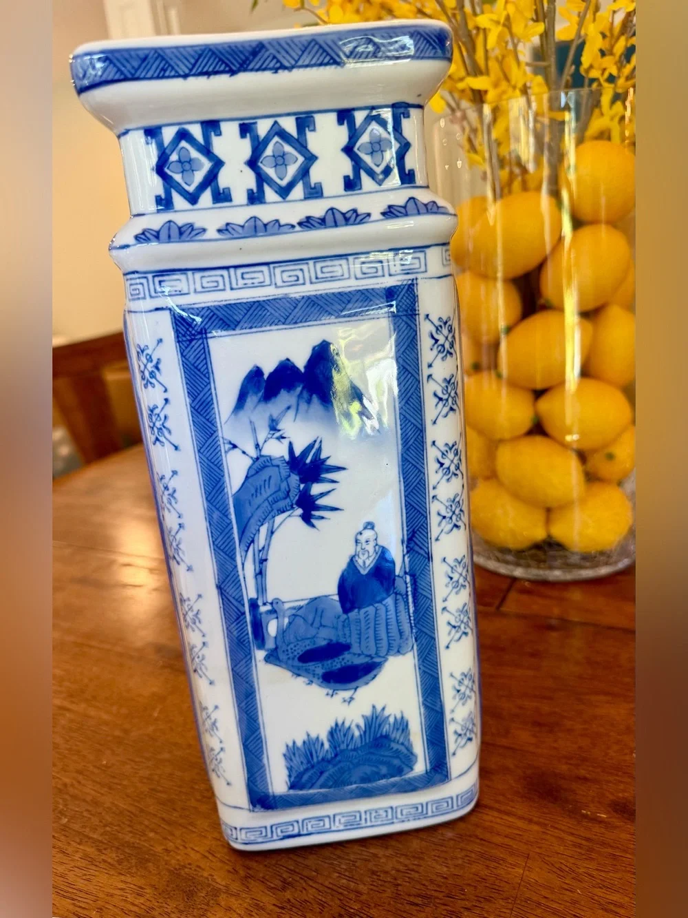 Vintage Chinoiserie Blue White Tall Vase Original Bombay Co Tag MINT Qianlong